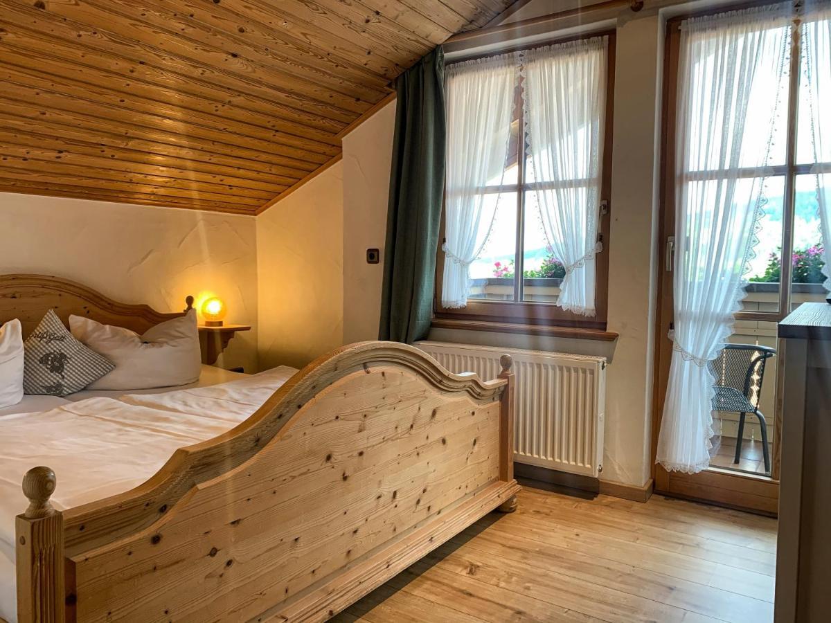 Gaestehaus "Zur Schmiede" Wertach Bagian luar foto